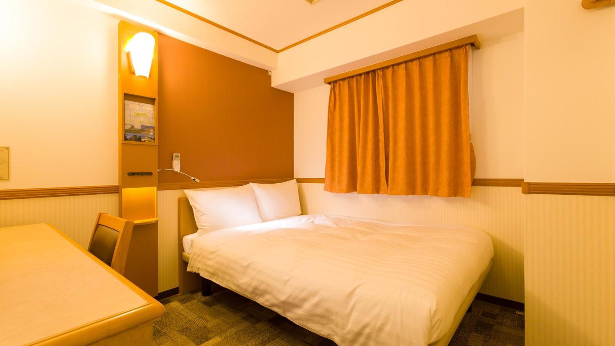 Toyoko Inn Kanazawa-Eki Higashi-Guchi Zimmer foto