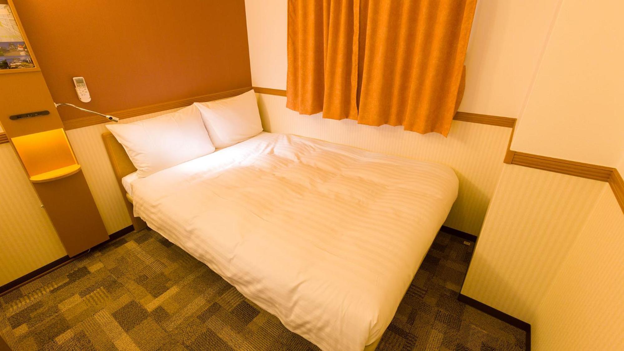 Toyoko Inn Kanazawa-Eki Higashi-Guchi Zimmer foto